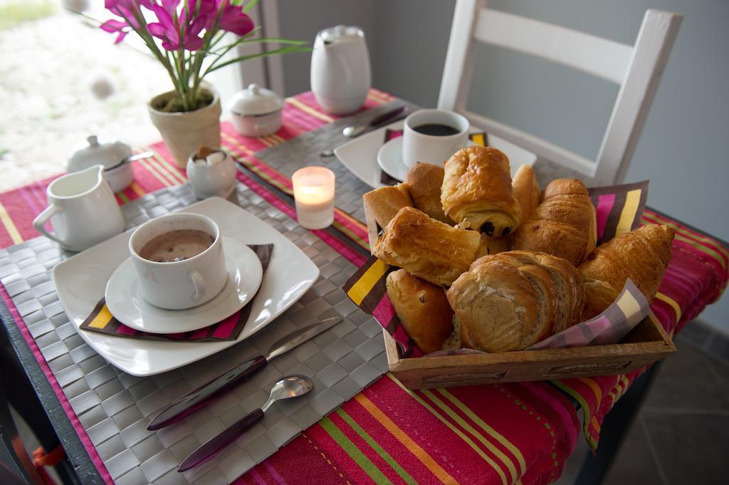 Bed & Breakfast Tremail - La Au Pied De Votre